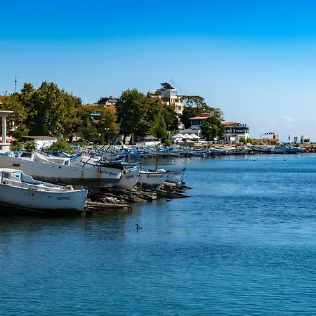 Cosher - Gardenia Palace 10 Free Parking Apartman *